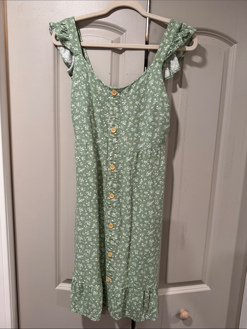 Sage Green Floral Button-Front Midi Dress